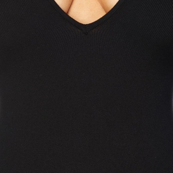 Witchy Woman Keyhole Dress from Hera Collection - Picture 4 of 4